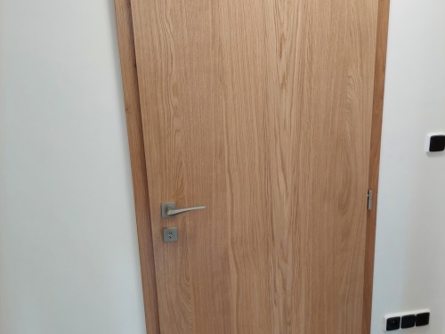 Dveře dýhované v obložkové zárubni