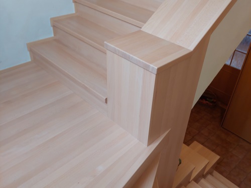 Obklad betonového schodiště